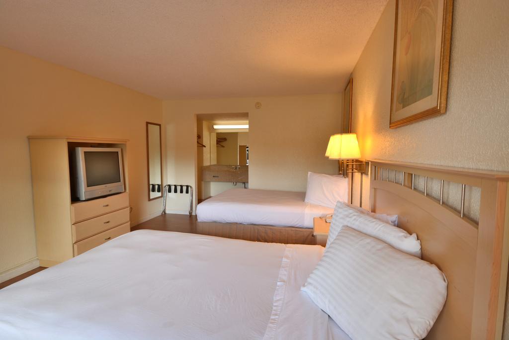 Country Hearth Inn- Kissimmee Buitenkant foto