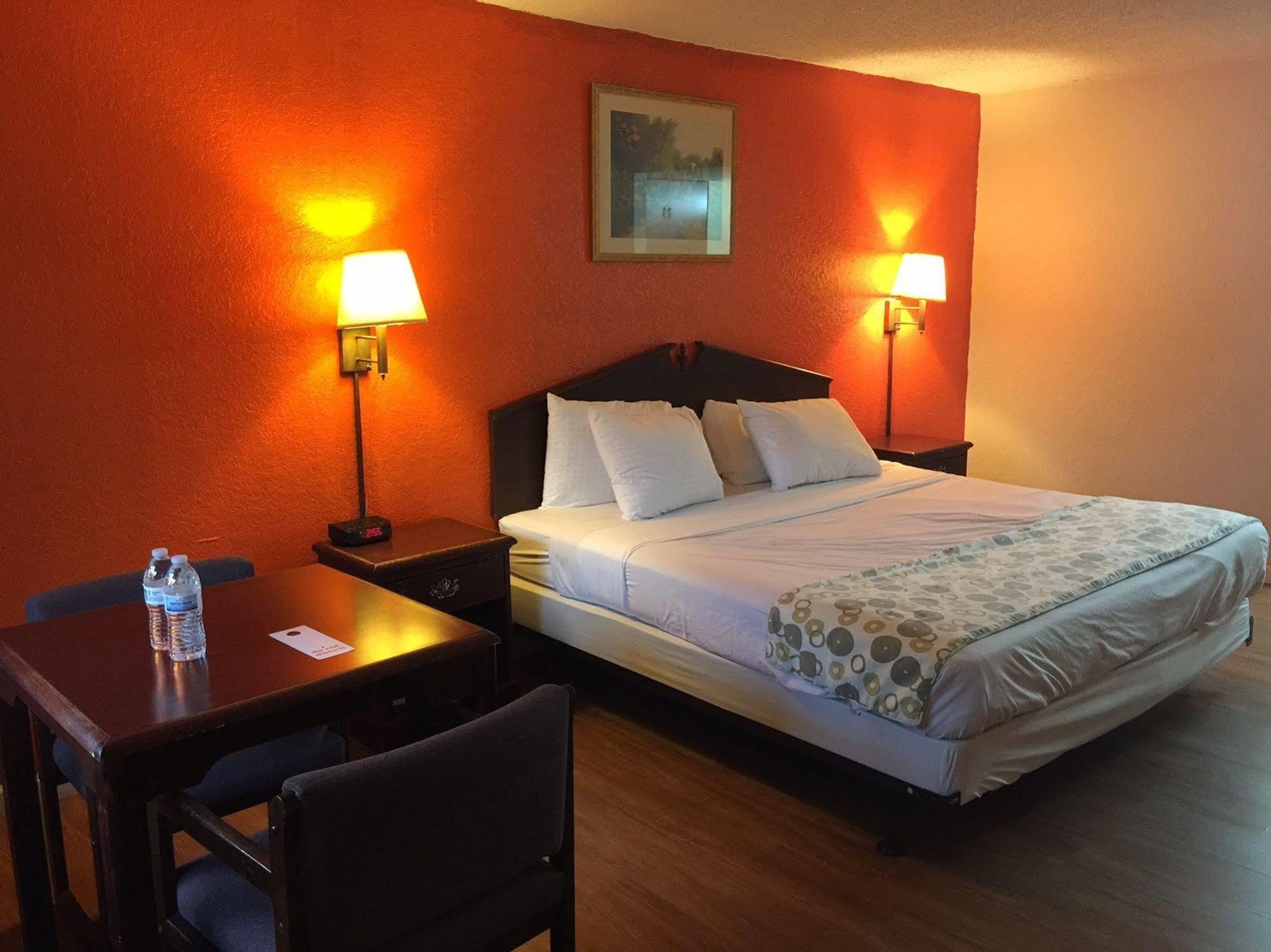 Country Hearth Inn- Kissimmee Buitenkant foto