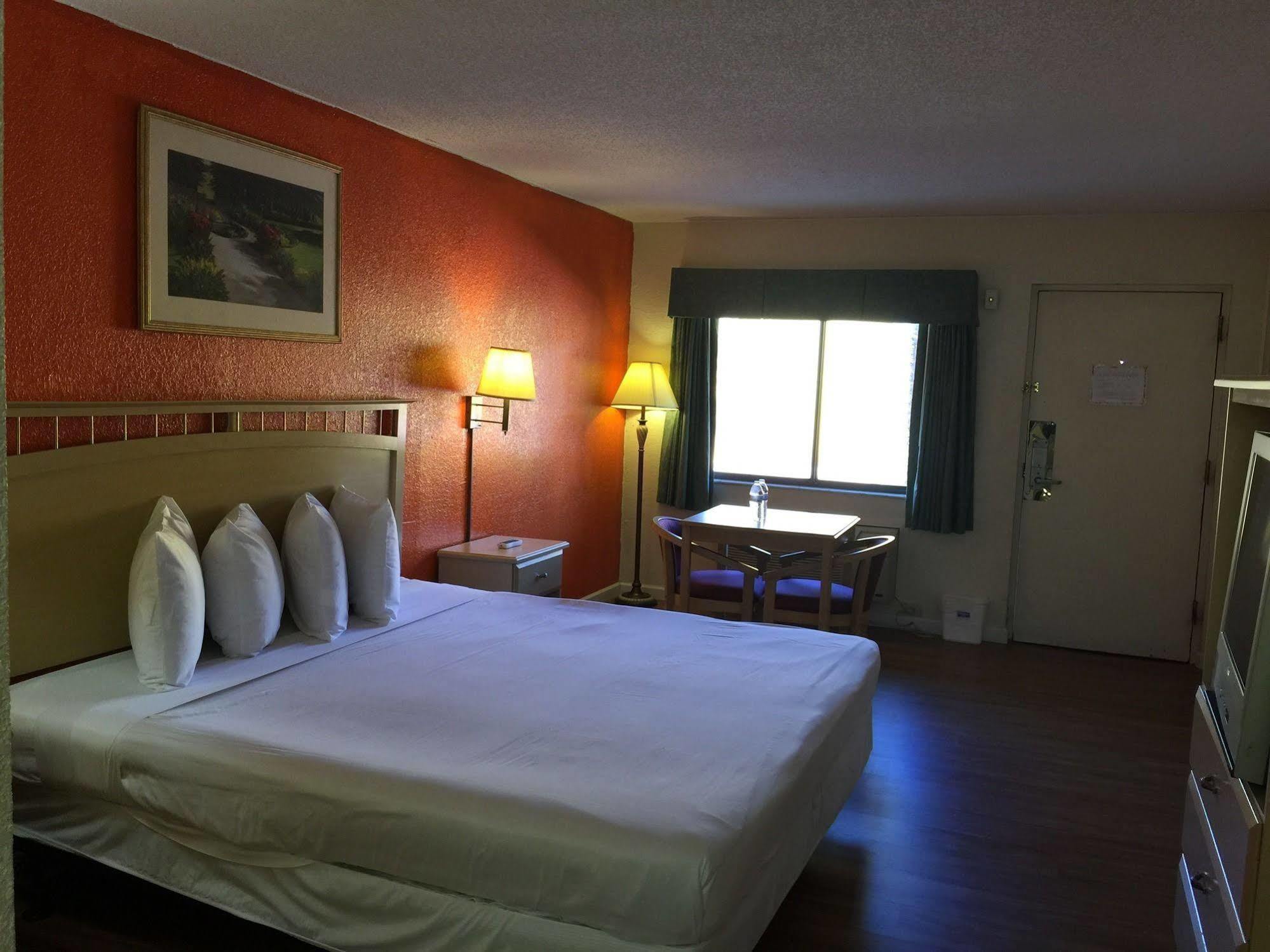 Country Hearth Inn- Kissimmee Buitenkant foto